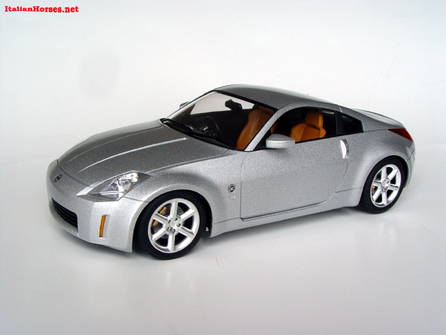 Tamiya 1/24 Sports Car Series Nissan 350Z Track Scale Model Kit